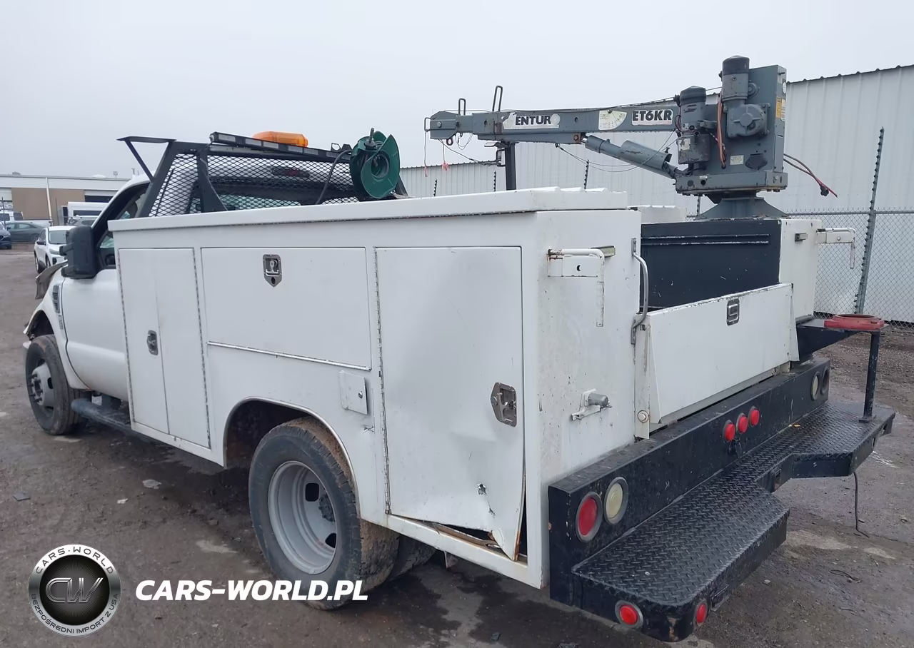 2010 Ford F-350 Chassis Xl-Xlt VIN:1FDWF3GY4AEA26316 - 3