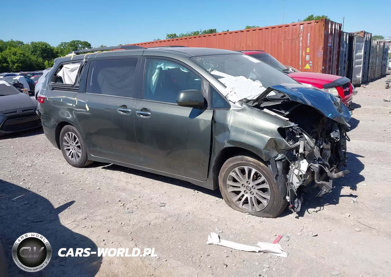 Główne zdjęcie 2019 Toyota Sienna Xle
