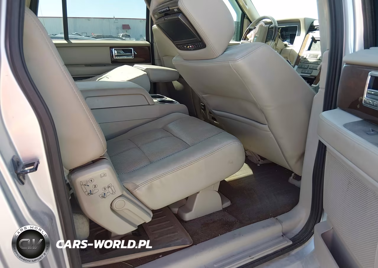 2014 Lincoln Navigator L VIN:5LMJJ3J53EEL08196 - 8