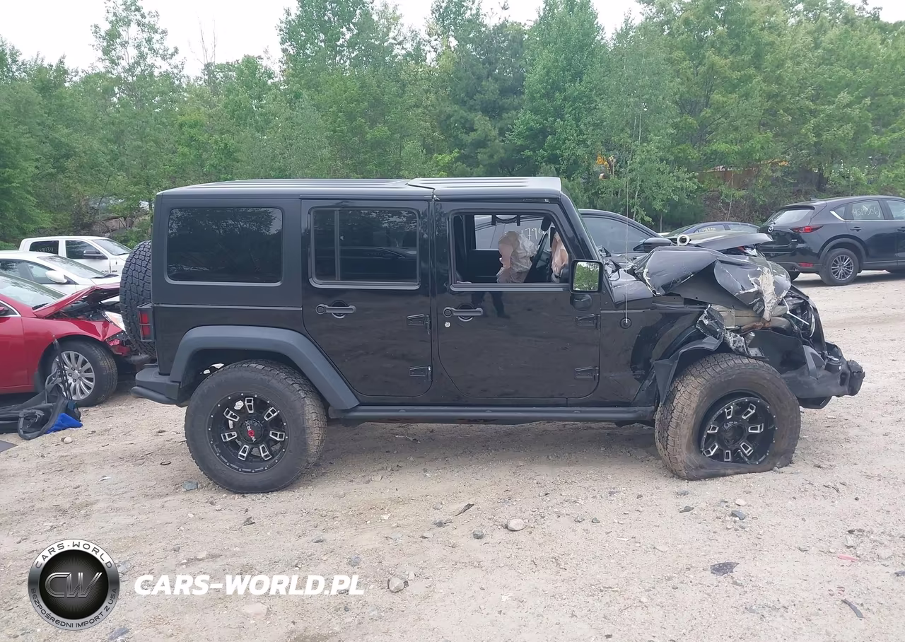 2013 Jeep Wrangler Unlimited Moab VIN:1C4HJWEGXDL602238 - 14