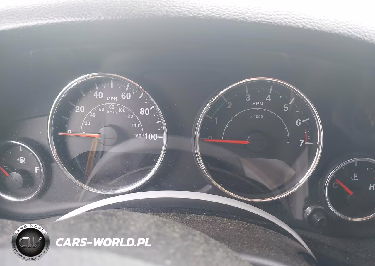 2013 Jeep Wrangler Unlimited Moab VIN:1C4HJWEGXDL602238 - 16