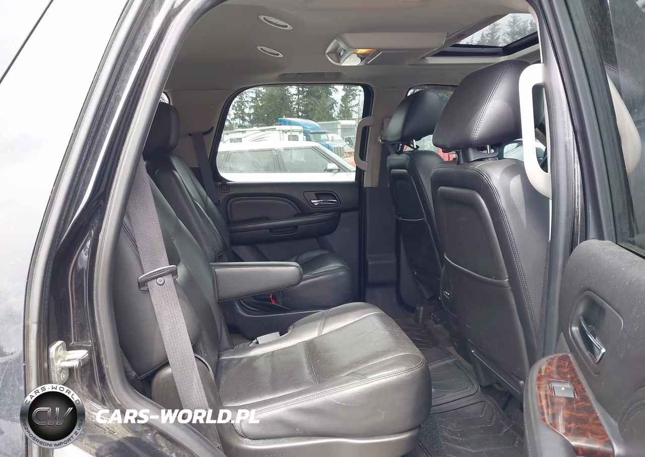 2012 GMC Yukon Denali VIN:1GKS2EEF3CR226566 - 8
