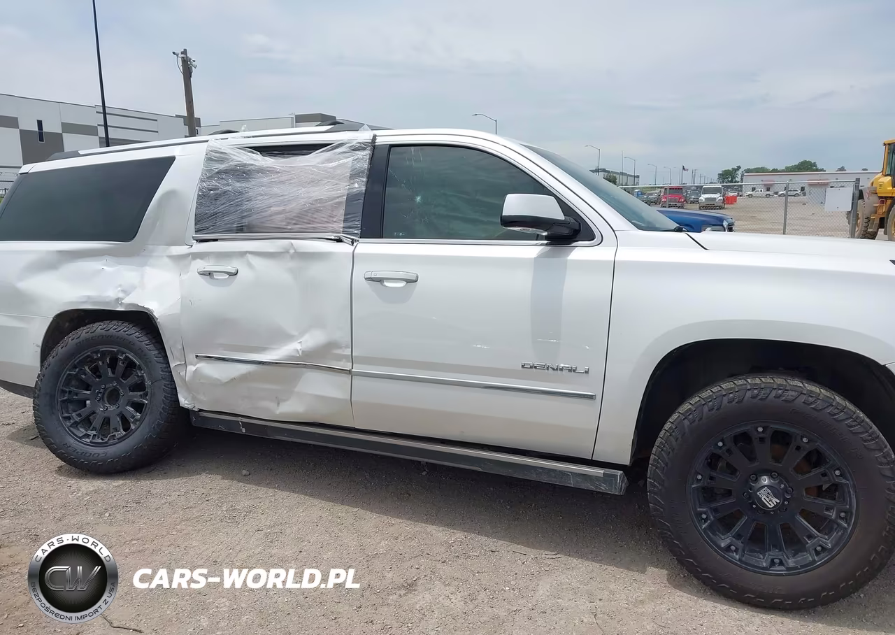 2017 GMC Yukon Xl Denali VIN:1GKS2HKJ4HR294361 - 13