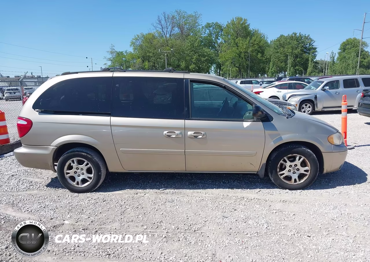 2004 Dodge Grand Caravan Sxt VIN:2D4GP44LX4R543134 - 13