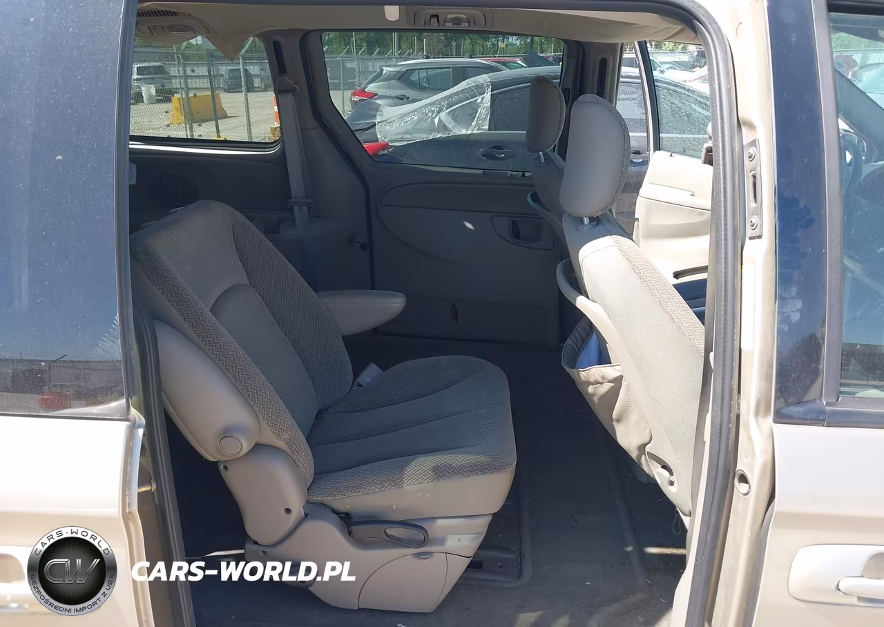 2004 Dodge Grand Caravan Sxt VIN:2D4GP44LX4R543134 - 8