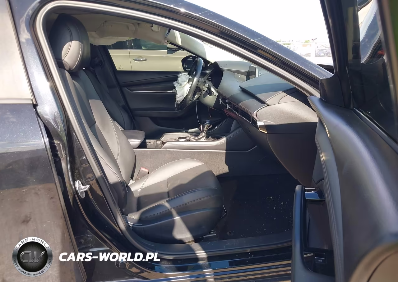 2023 Mazda Mazda3 2.5 S Preferred VIN:3MZBPACM2PM358987 - 5