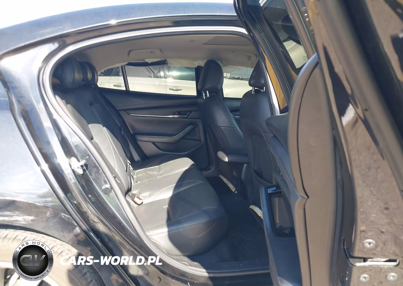 2023 Mazda Mazda3 2.5 S Preferred VIN:3MZBPACM2PM358987 - 8