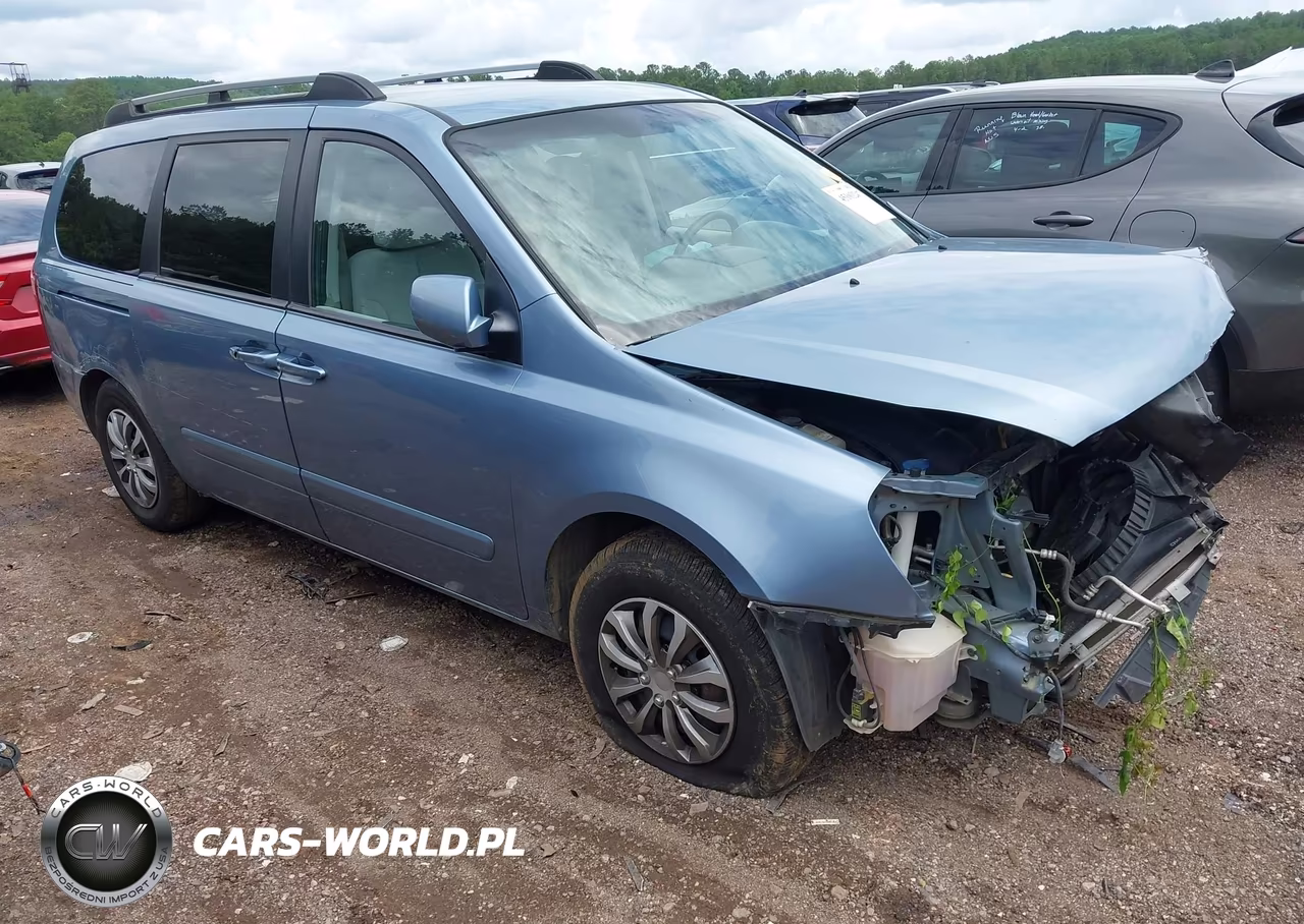 2008 Kia Sedona Lx