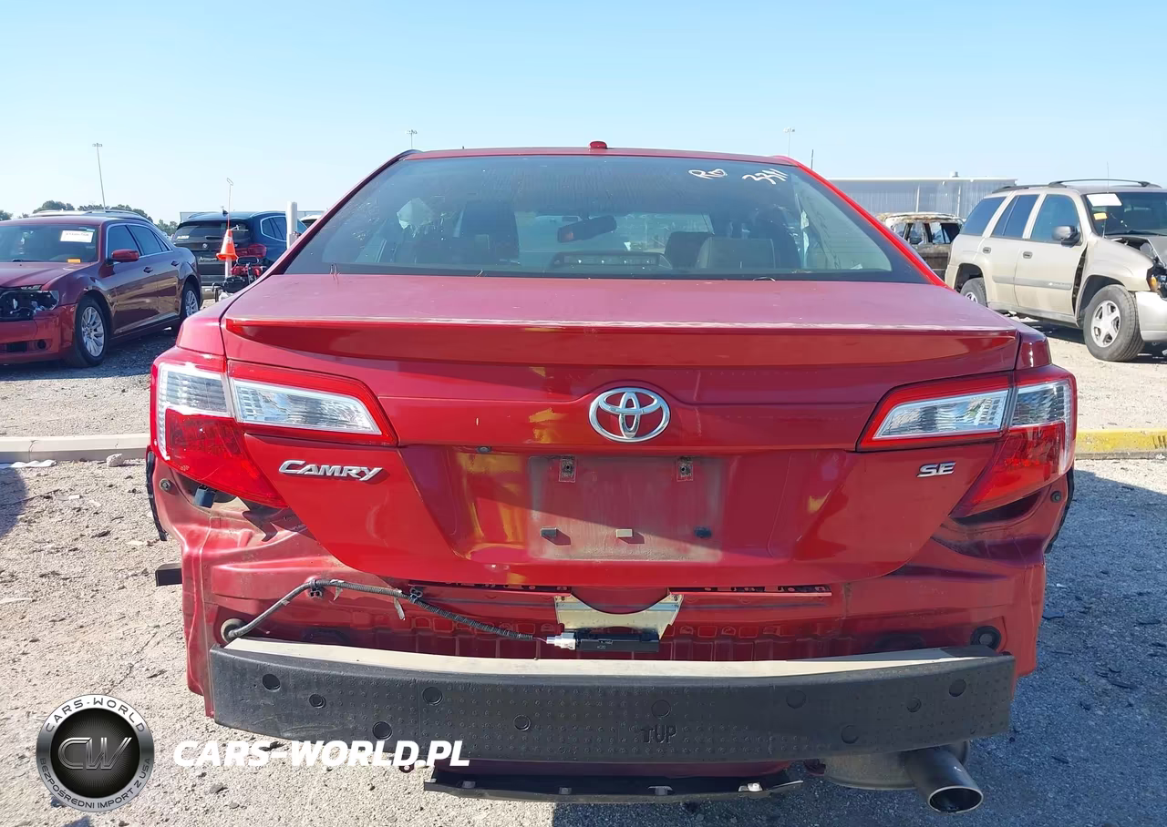 2014 Toyota Camry Se VIN:4T1BF1FK4EU820549 - 16