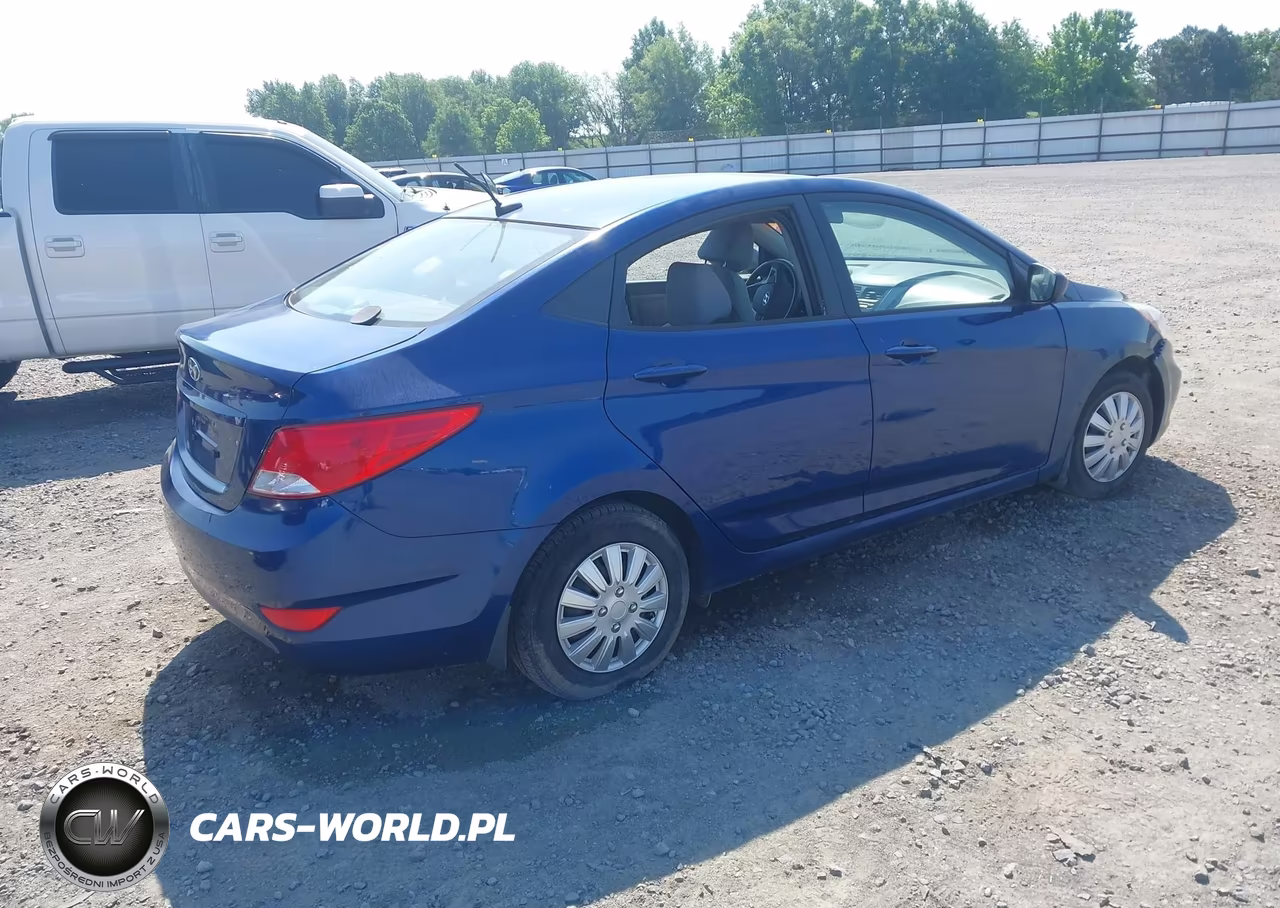 2015 Hyundai Accent Gls VIN:KMHCT4AE7FU938368 - 4