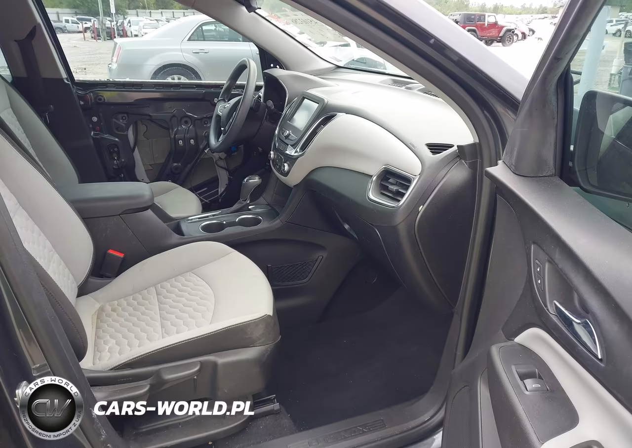 2018 Chevrolet Equinox Ls VIN:3GNAXHEV1JS550294 - 5