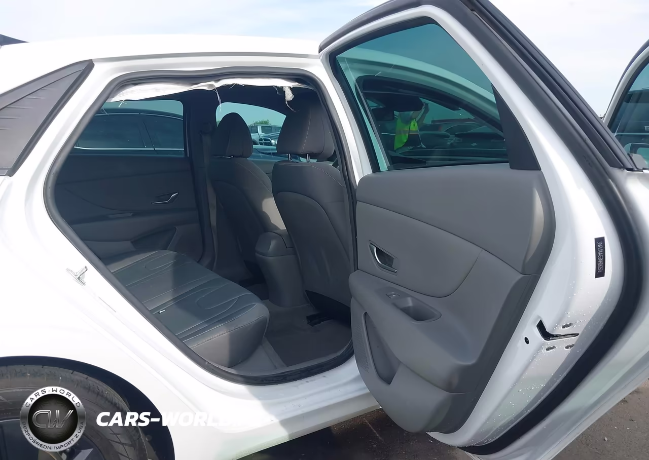 2022 Hyundai Elantra Sel VIN:5NPLS4AG3NH062576 - 8