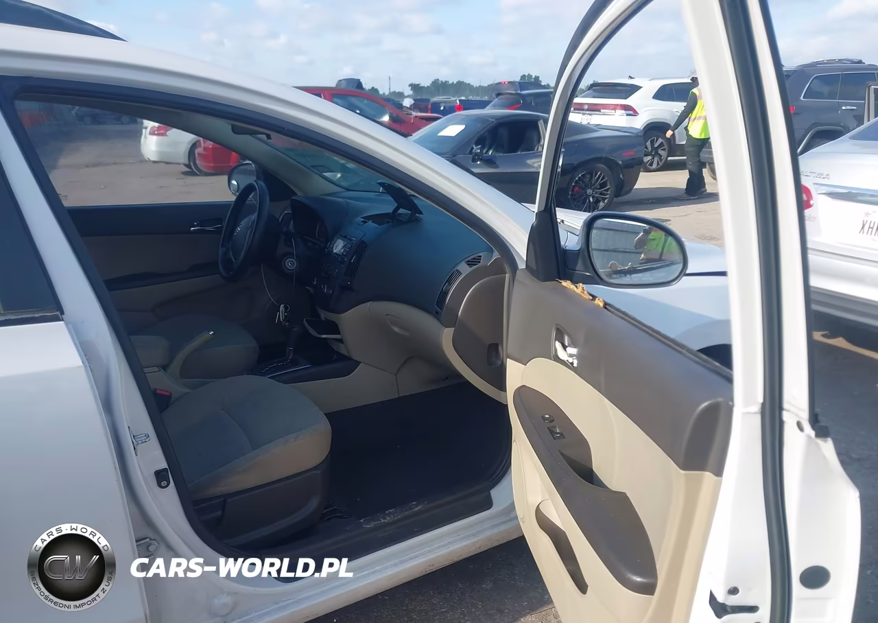 2010 Hyundai Elantra Touring Gls VIN:KMHDC8AEXAU080561 - 5