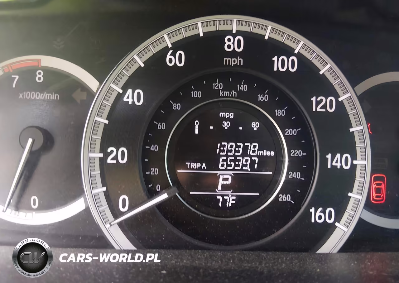 2017 Honda Accord Lx VIN:1HGCR2F39HA146713 - 15