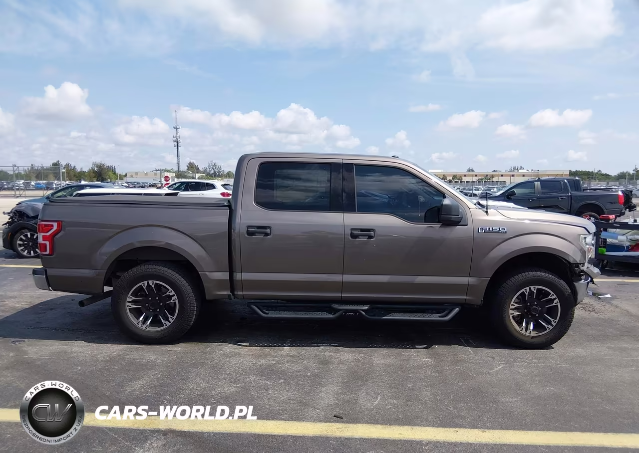 2018 Ford F-150 Xlt VIN:1FTEW1CB5JFD14667 - 13