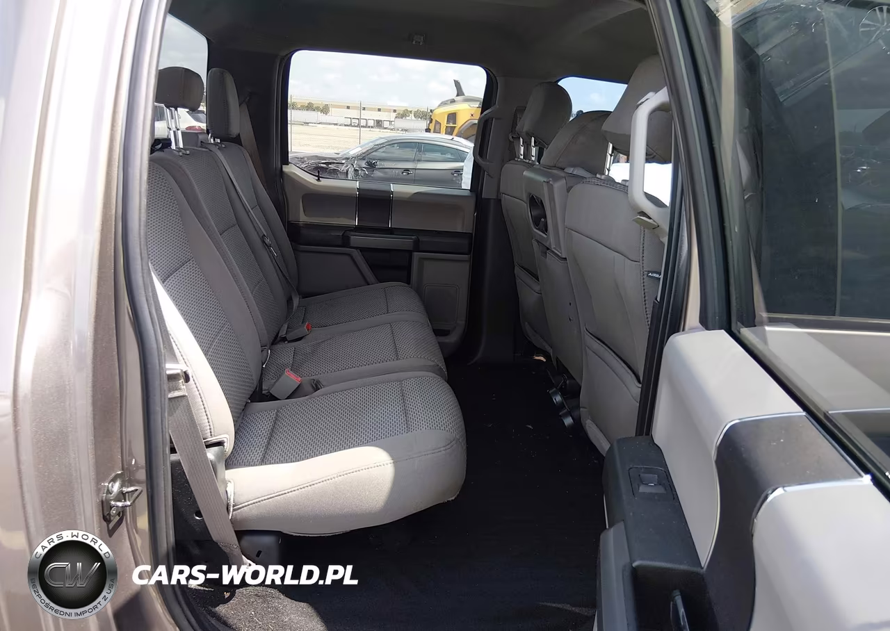 2018 Ford F-150 Xlt VIN:1FTEW1CB5JFD14667 - 8
