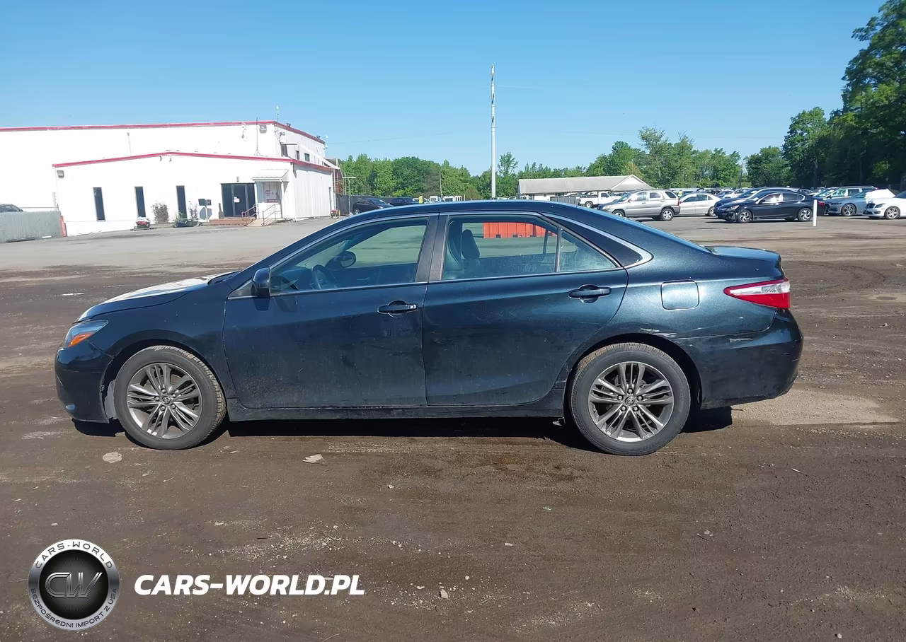 2016 Toyota Camry Se VIN:4T1BF1FK3GU238431 - 14