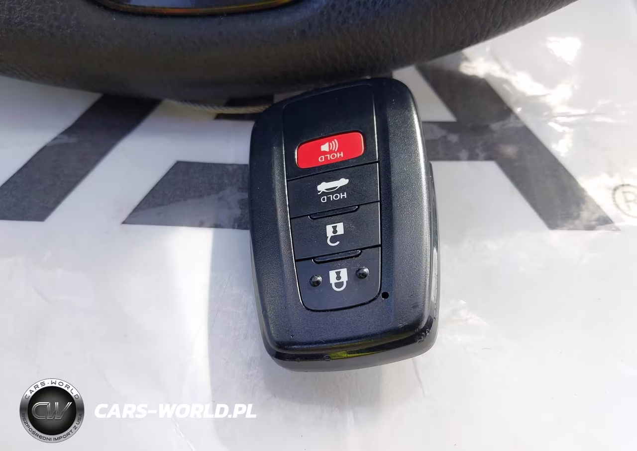 2021 Toyota Corolla Le VIN:JTDEAMDE8MJ003700 - 11