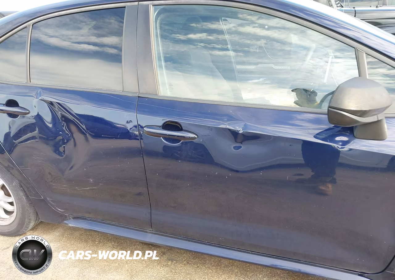 2021 Toyota Corolla Le VIN:JTDEAMDE8MJ003700 - 18