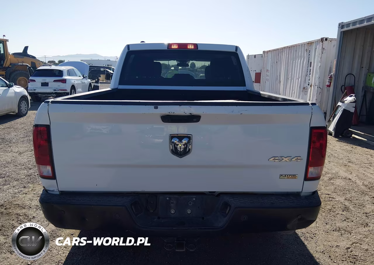 2018 Ram 1500 Tradesman 4X4 5'7 Box VIN:1C6RR7KGXJS300528 - 16