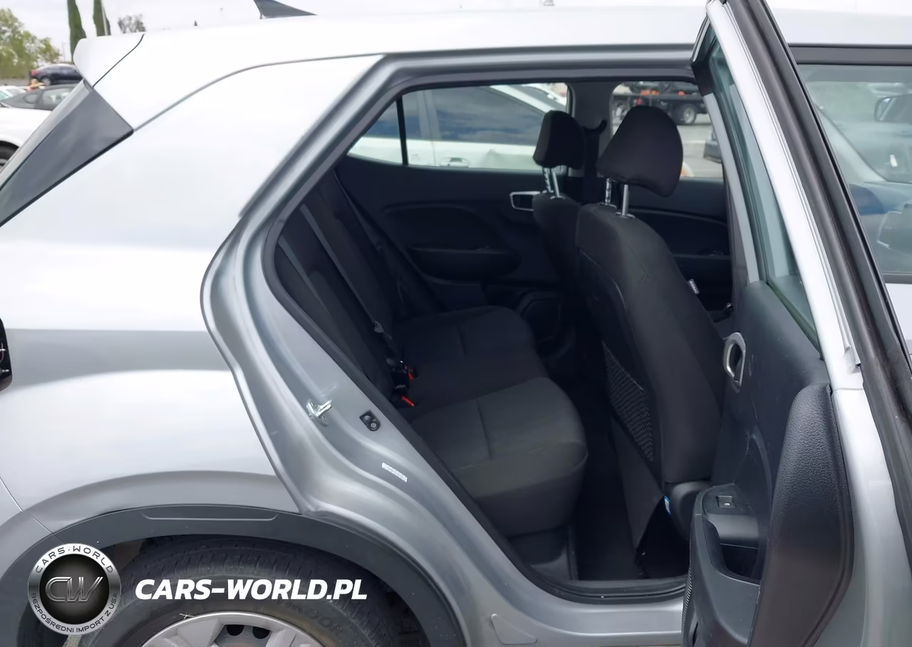 2020 Hyundai Venue Se VIN:KMHRB8A34LU041037 - 8