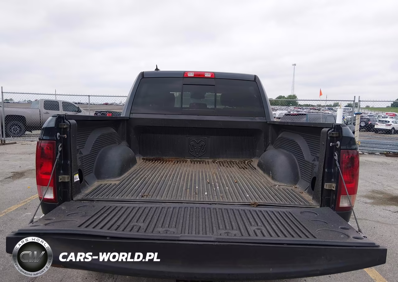 2016 Ram 1500 VIN:1C6RR7LG1GS133080 - 17