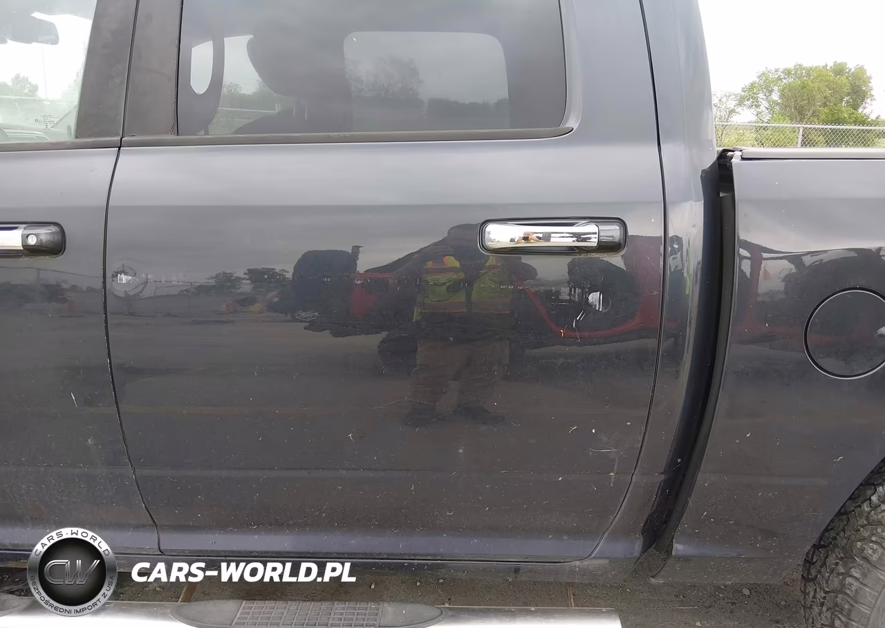 2016 Ram 1500 VIN:1C6RR7LG1GS133080 - 18