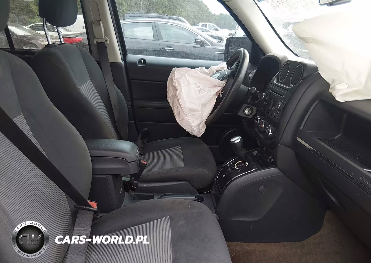 2016 Jeep Patriot Sport VIN:1C4NJPBB8GD575685 - 5