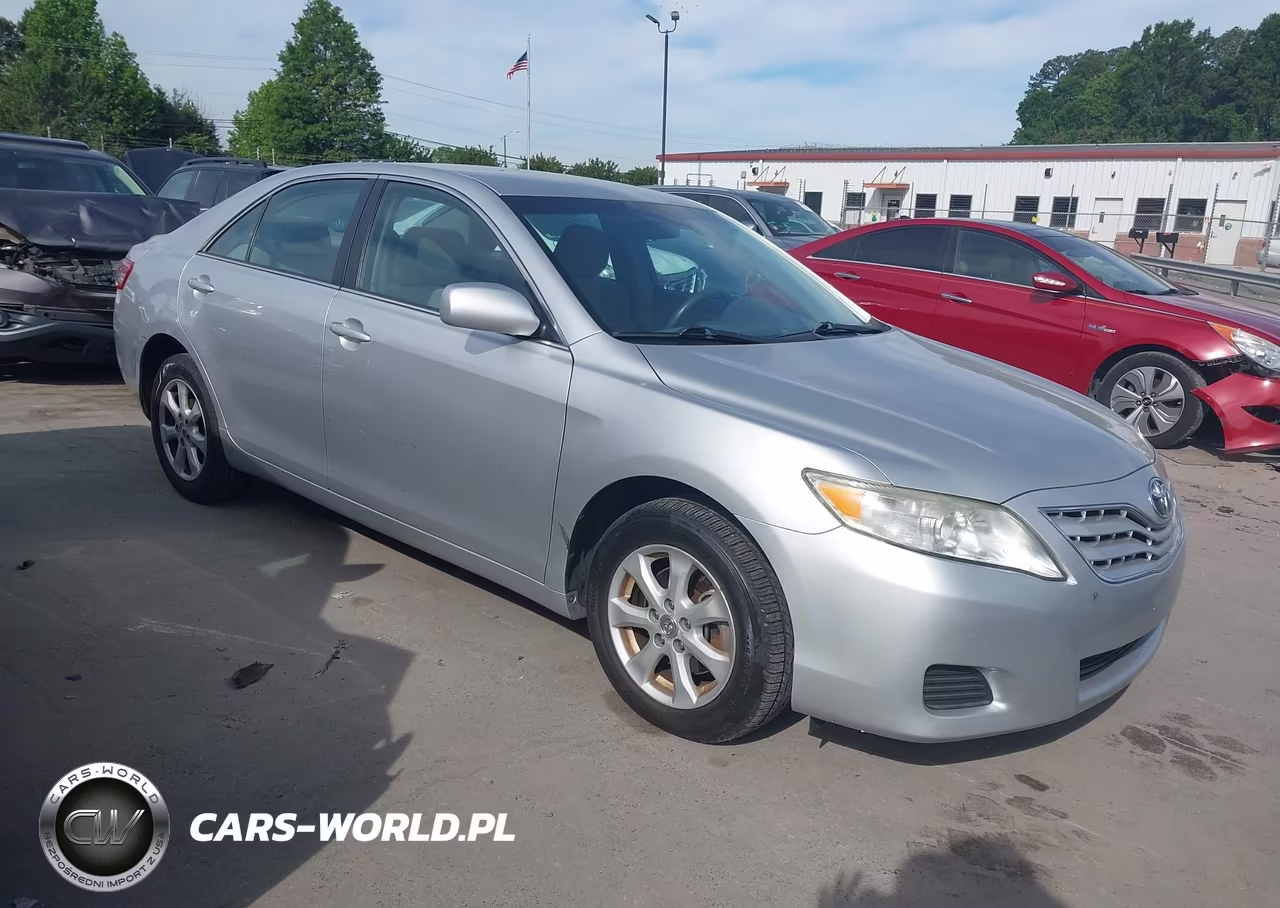 Główne zdjęcie 2011 Toyota Camry Le