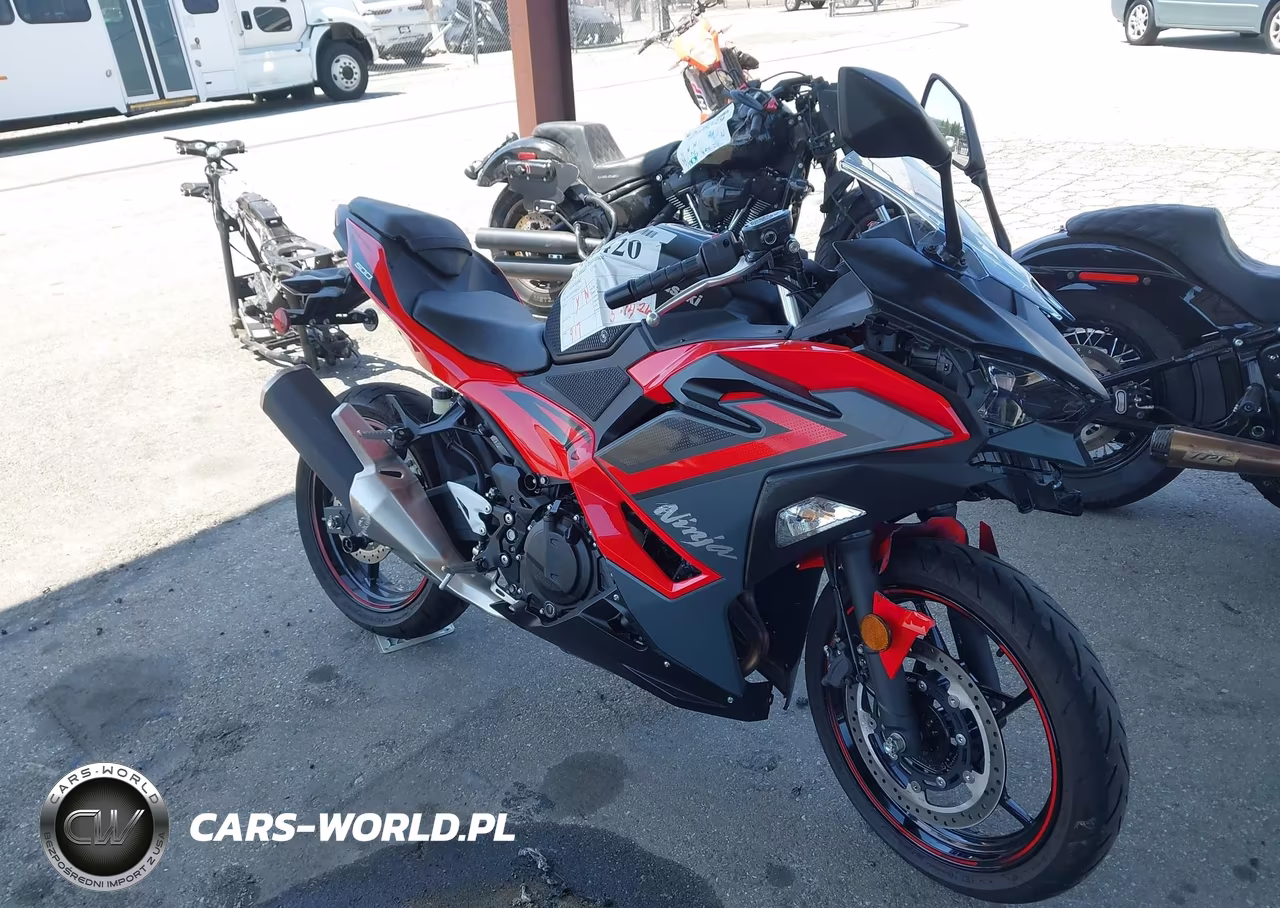 2025 Kawasaki Ex500