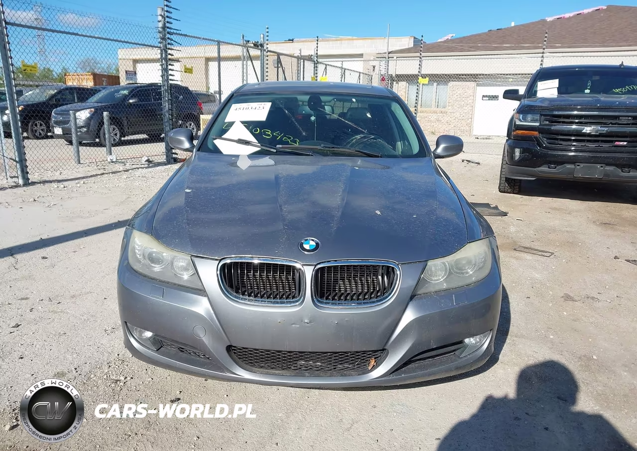 2011 BMW 328I xDrive VIN:WBAPK5G53BNN31185 - 12