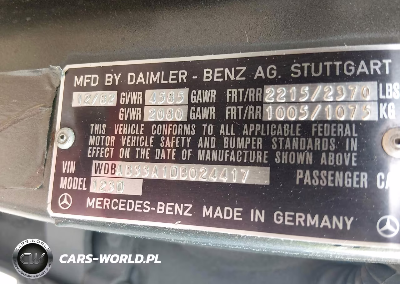 1983 Mercedes-Benz 300 Dt VIN:WDBAB33A1DB024417 - 9