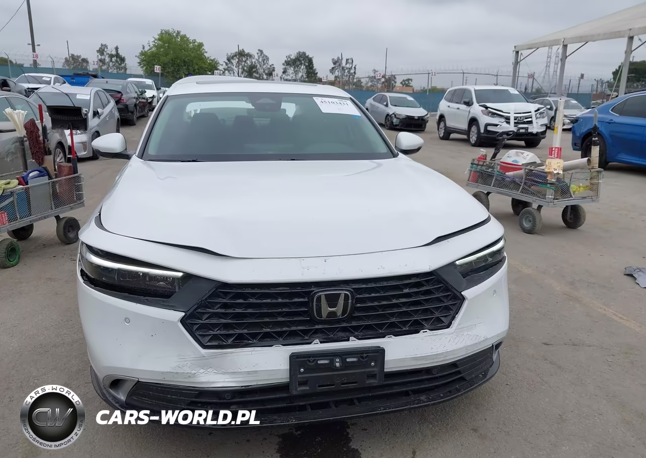 2024 Honda Accord Hybrid Touring VIN:1HGCY2F80RA023284 - 13