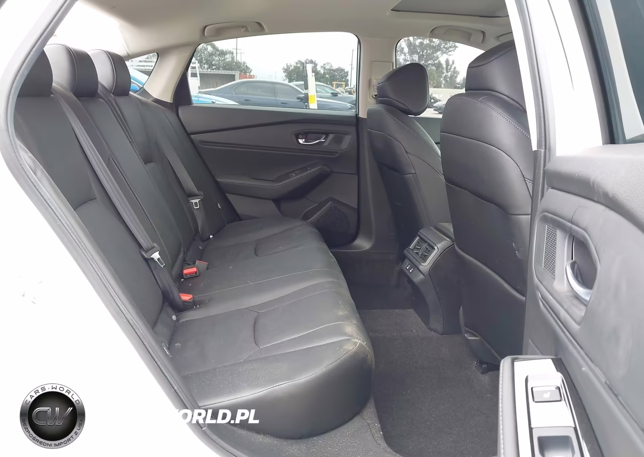 2024 Honda Accord Hybrid Touring VIN:1HGCY2F80RA023284 - 8