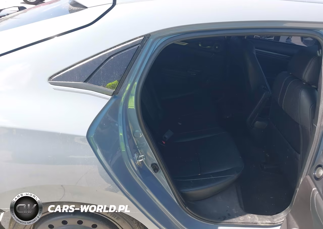 2017 Honda Civic Sport Touring VIN:SHHFK7H97HU222658 - 8