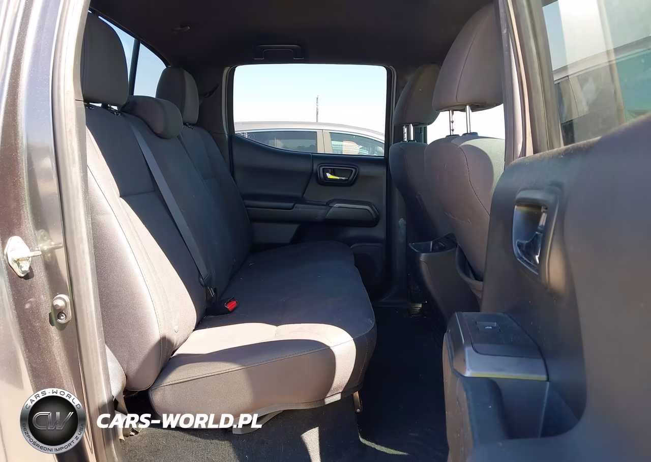 2018 Toyota Tacoma Trd Off Road VIN:3TMCZ5ANXJM165501 - 8