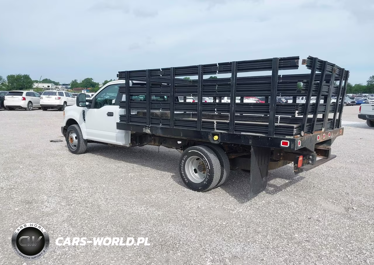2017 Ford F-350 Chassis Xl VIN:1FDRF3G63HED72752 - 3