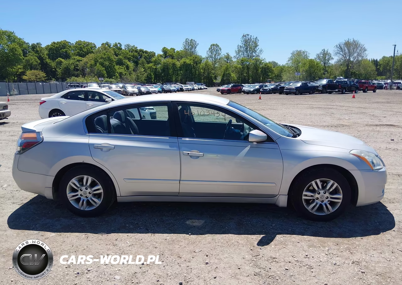 2011 Nissan Altima 2.5 S VIN:1N4AL2AP1BN510940 - 13