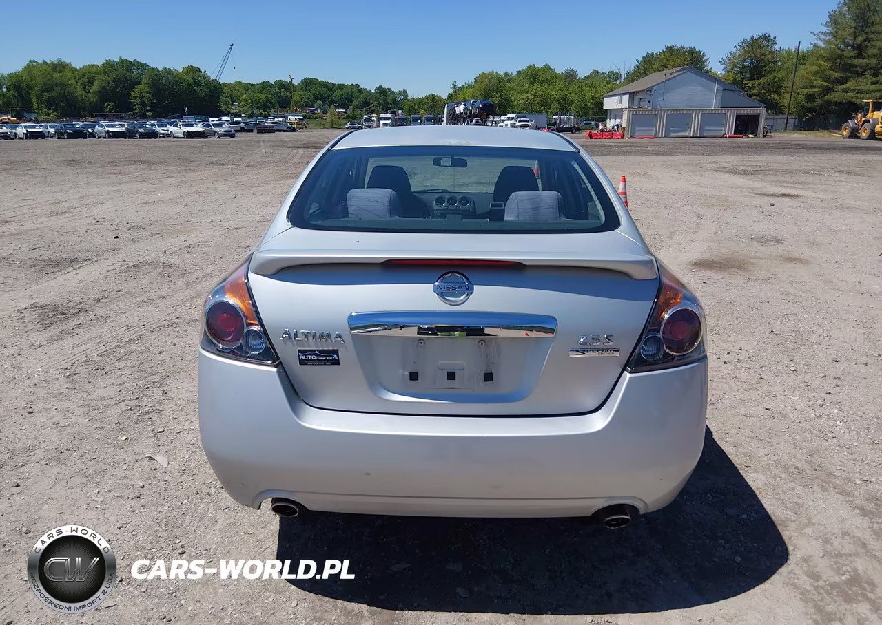 2011 Nissan Altima 2.5 S VIN:1N4AL2AP1BN510940 - 16