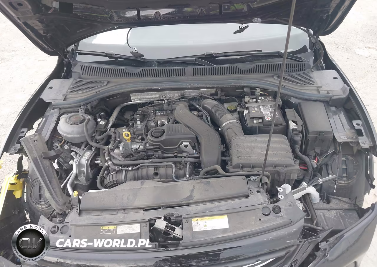 2023 Volkswagen Jetta 1.5T Sport VIN:3VWBM7BU0PM035504 - 10