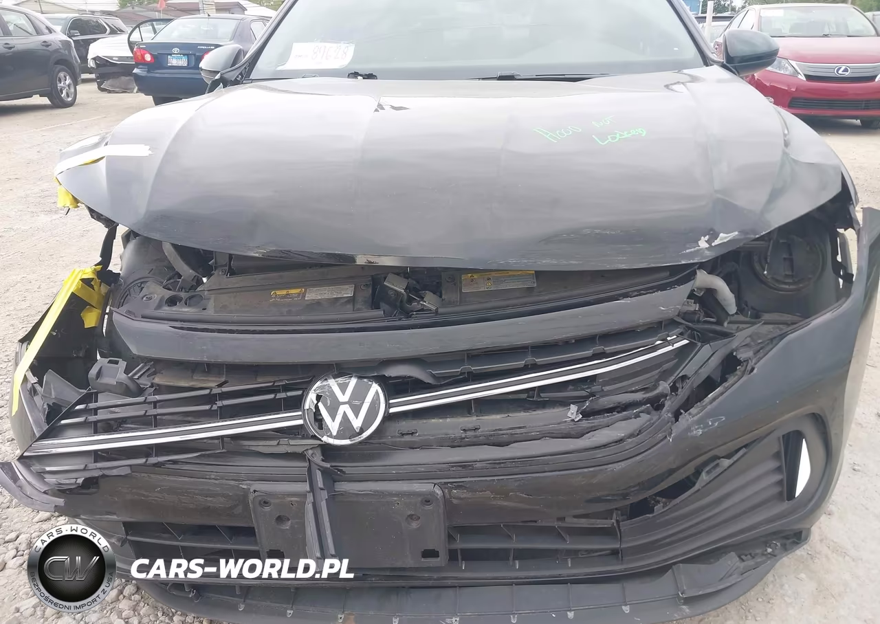 2023 Volkswagen Jetta 1.5T Sport VIN:3VWBM7BU0PM035504 - 6