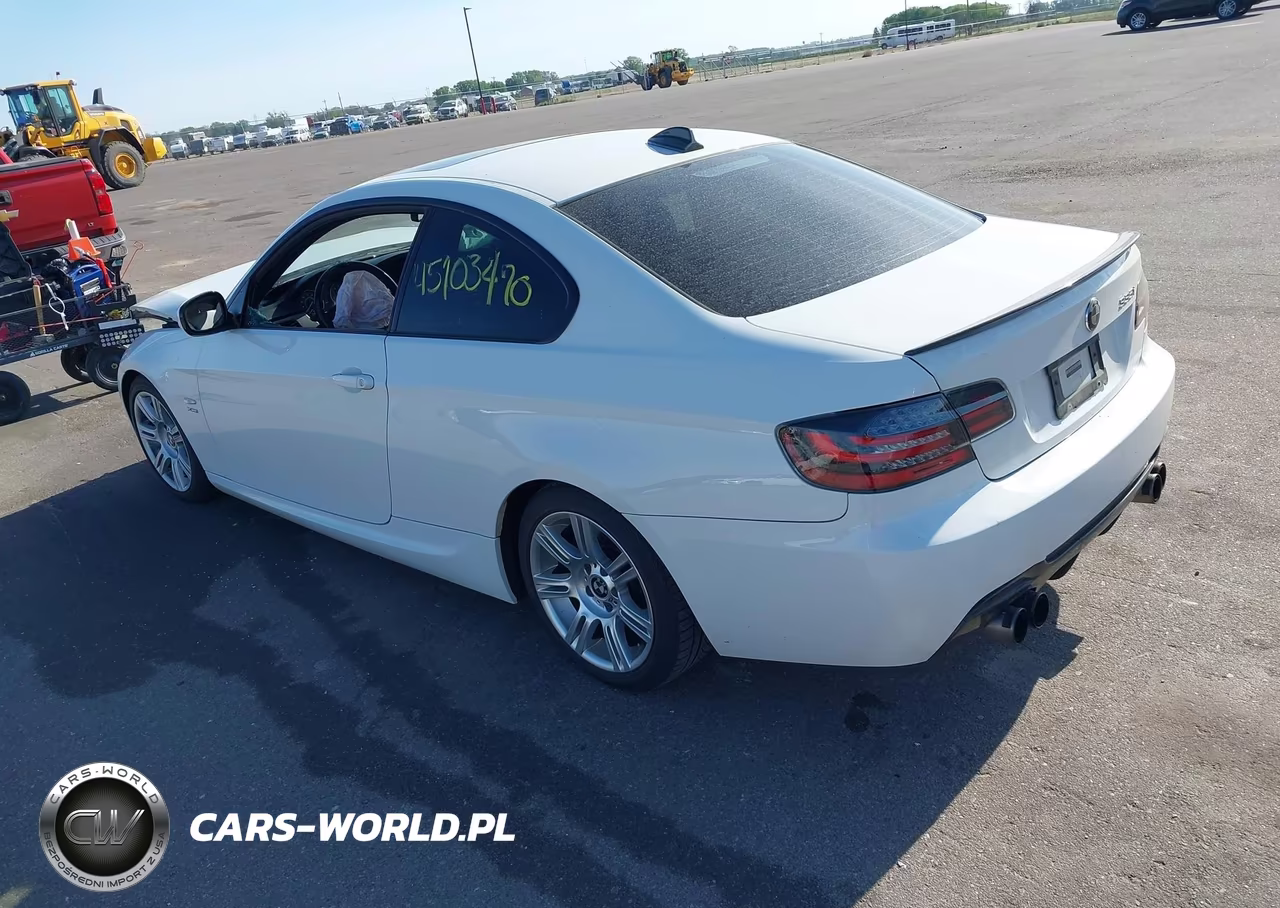 2011 BMW 335I xDrive VIN:WBAKF9C51BE672056 - 3