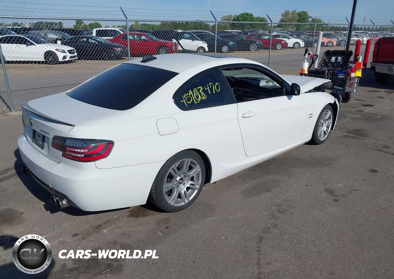 2011 BMW 335I xDrive VIN:WBAKF9C51BE672056 - 4