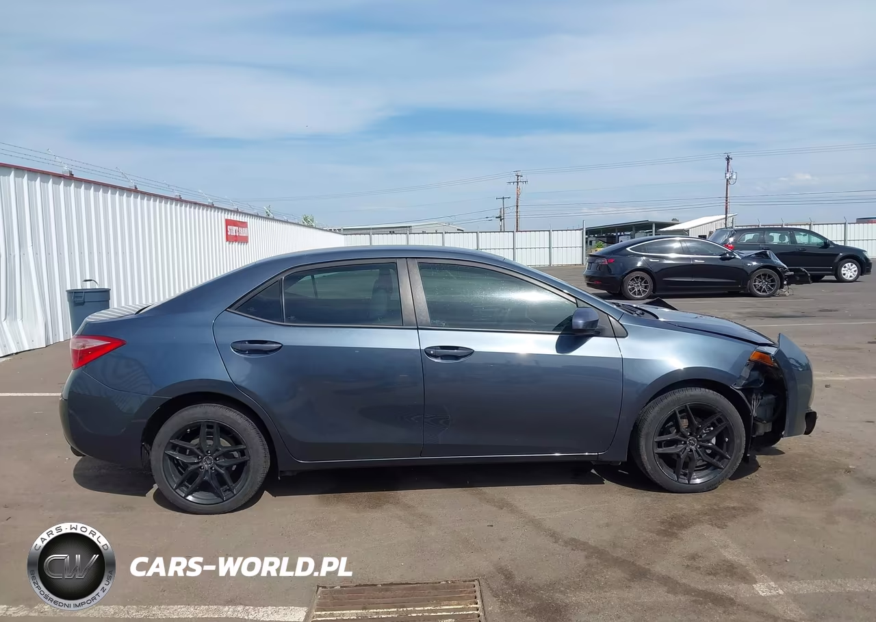 2019 Toyota Corolla L VIN:2T1BURHE3KC159413 - 13