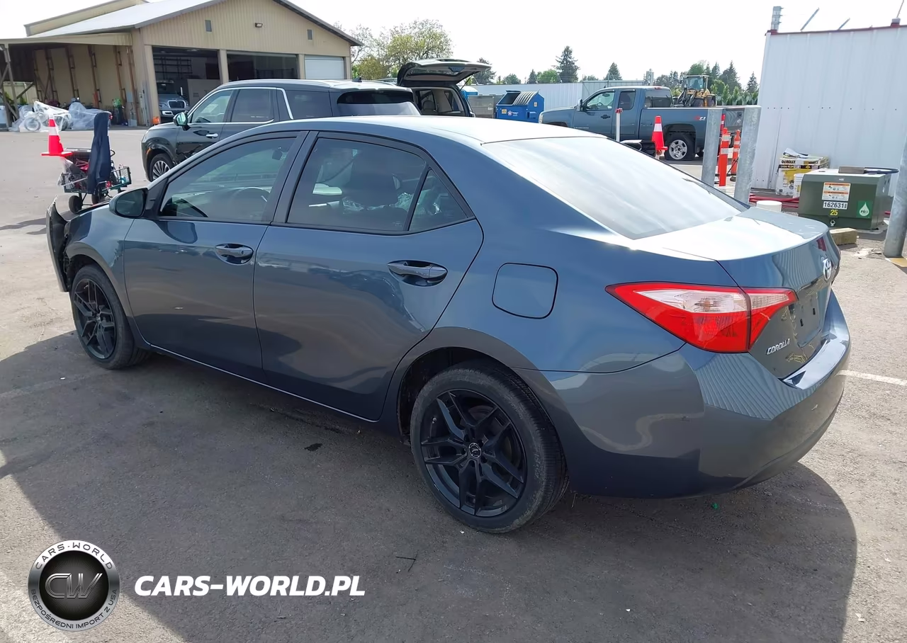 2019 Toyota Corolla L VIN:2T1BURHE3KC159413 - 3