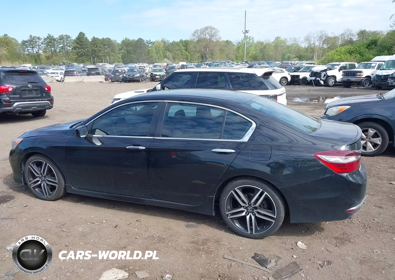 2017 Honda Accord Sport Se VIN:1HGCR2F10HA182000 - 14