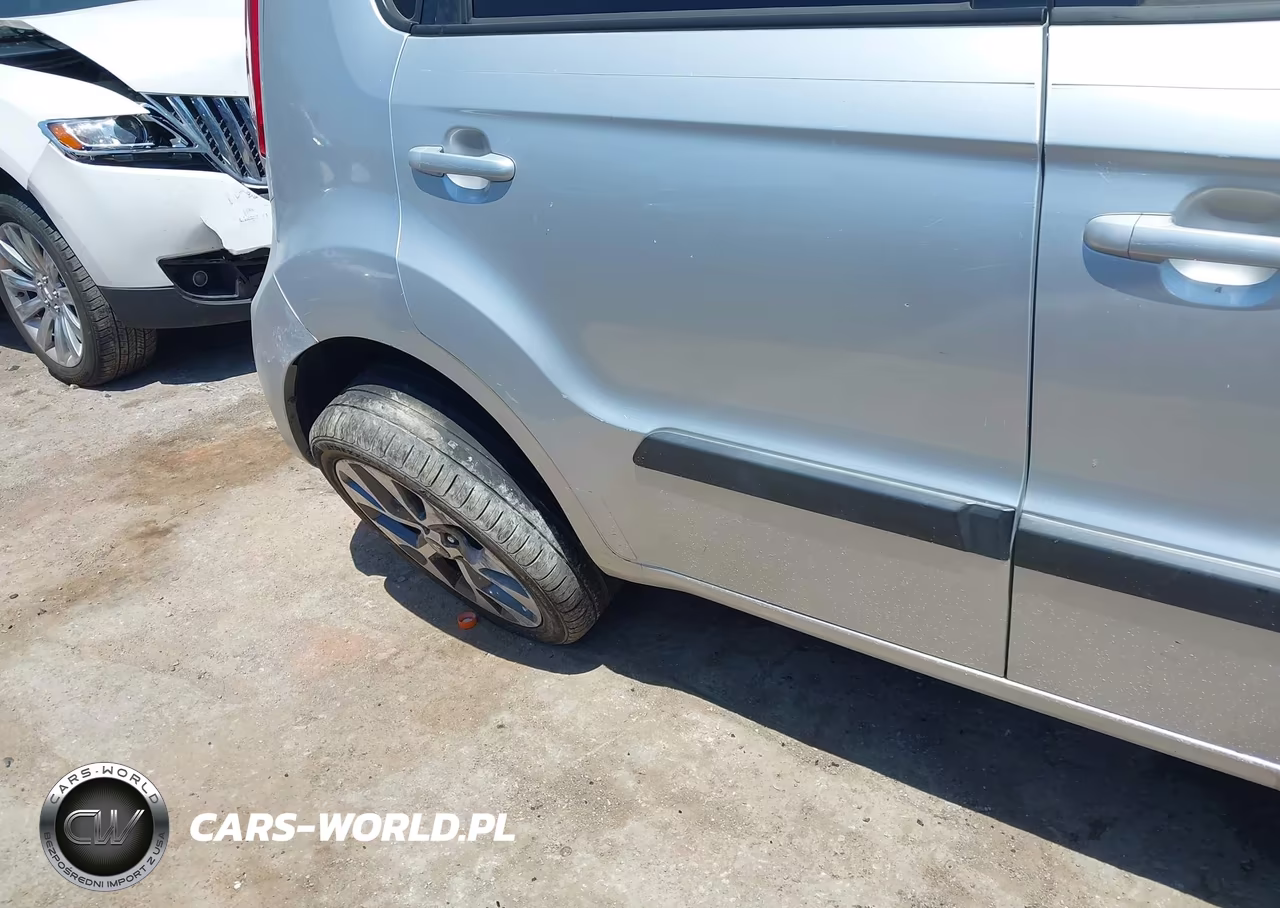 2013 Kia Soul ! VIN:KNDJT2A68D7549937 - 6