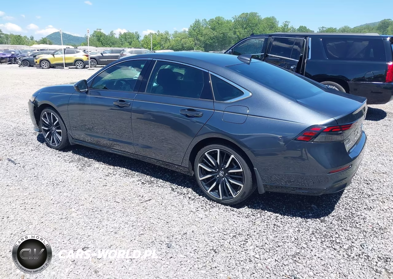 2024 Honda Accord Hybrid Touring VIN:1HGCY2F84RA014944 - 3