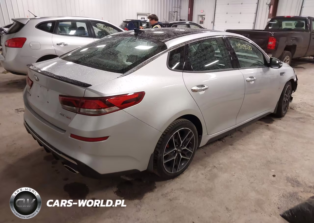 2019 Kia Optima Sx Turbo VIN:5XXGW4L23KG333988 - 4