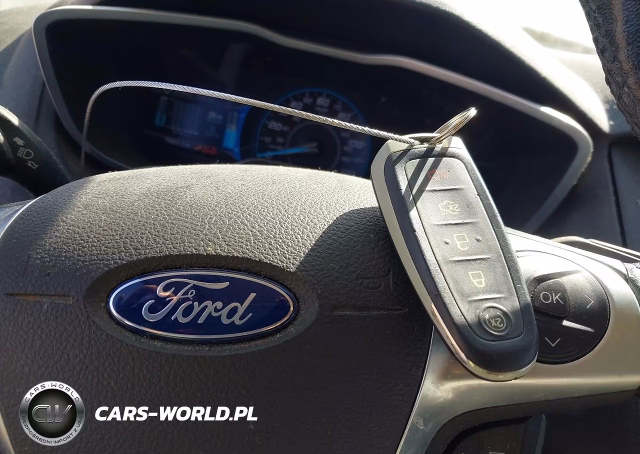 2015 Ford Focus Electric VIN:1FADP3R45FL386254 - 11